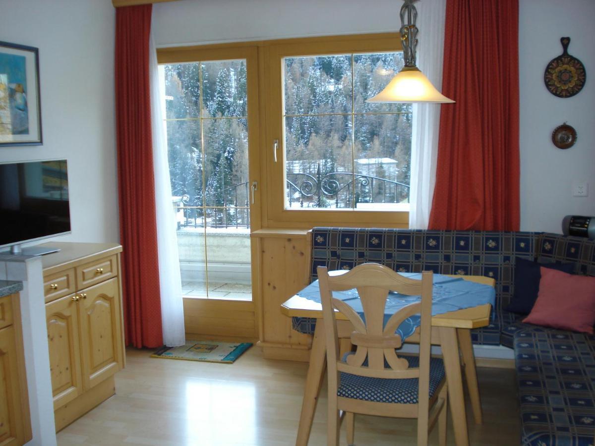 Chasa Valetta Apartment Samnaun Bilik gambar