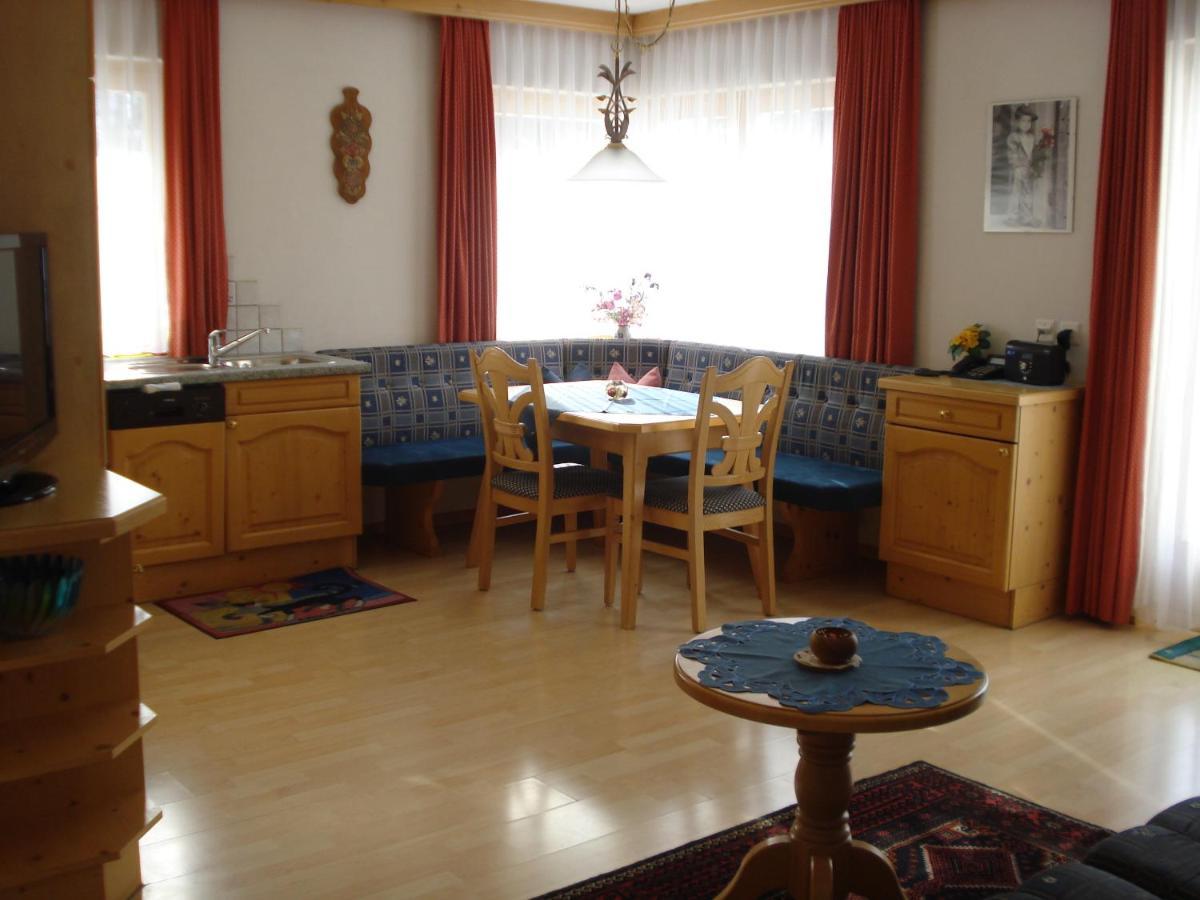 Chasa Valetta Apartment Samnaun Bilik gambar